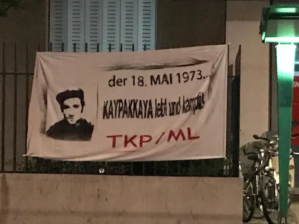 TKP/ML Militanları İsviçre’de, Katledilişinin 47. Yılında Komünist Önder İbrahim Kaypakkaya’yı Anma Eylemleri Devam Ediyor TKP/ML Militanları İsviçre’de, Katledilişinin 47. Yılında Komünist Önder İbrahim Kaypakkaya’yı Anma Eylemleri Devam Ediyor